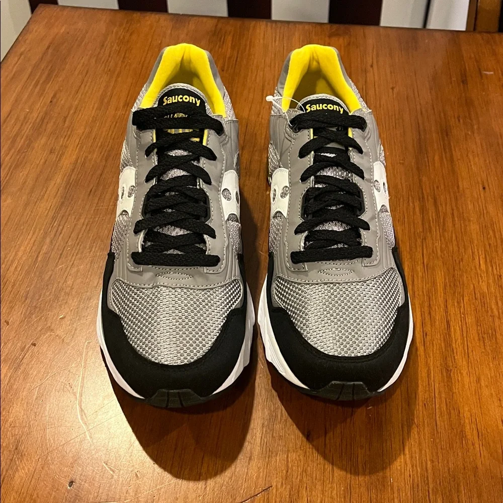Saucony Shadow 2010 Shoes Sneakers new 70060-3 black gray yellow Mens Size 12
